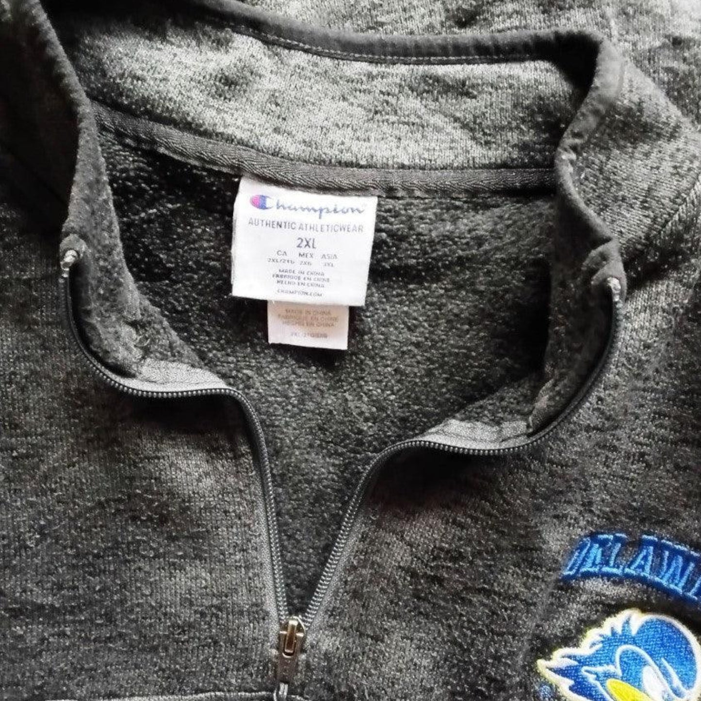 Champion Men's Delaware Dark Grey Sweatshirt UK 2XL - Timelessfashions