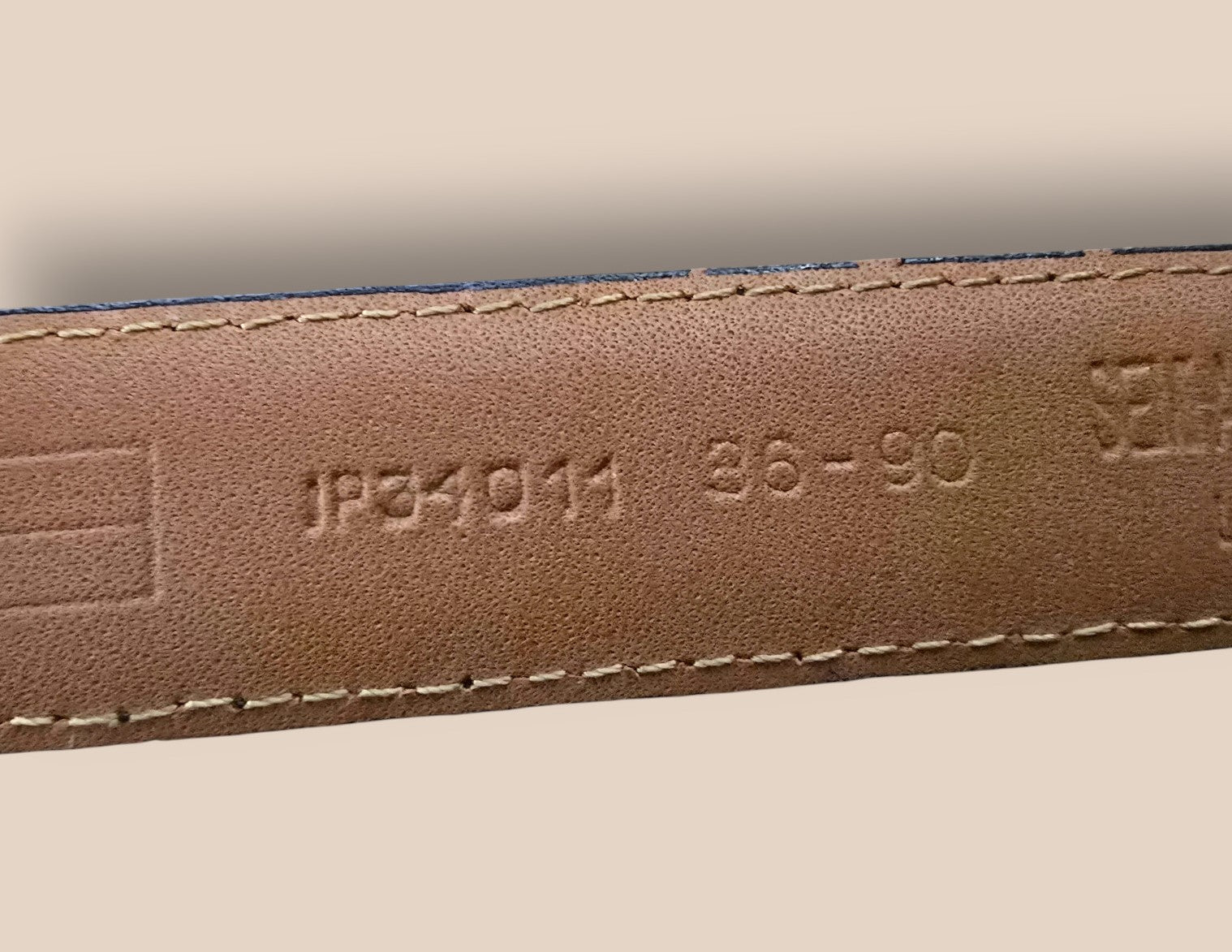 Perry Ellis Men's Vintage Semi - aniline Full Grain Cowhide Tan Leather Belt 36/90 - Timelessfashions