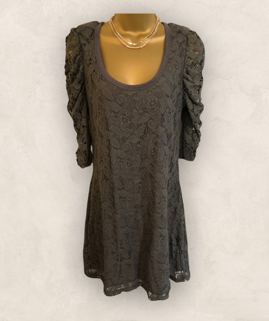 Vero Moda Womens Khaki/Grey Lacy Ruched Sleeve Dress Size L UK 12/14 EU 40/42 Timeless Fashions
