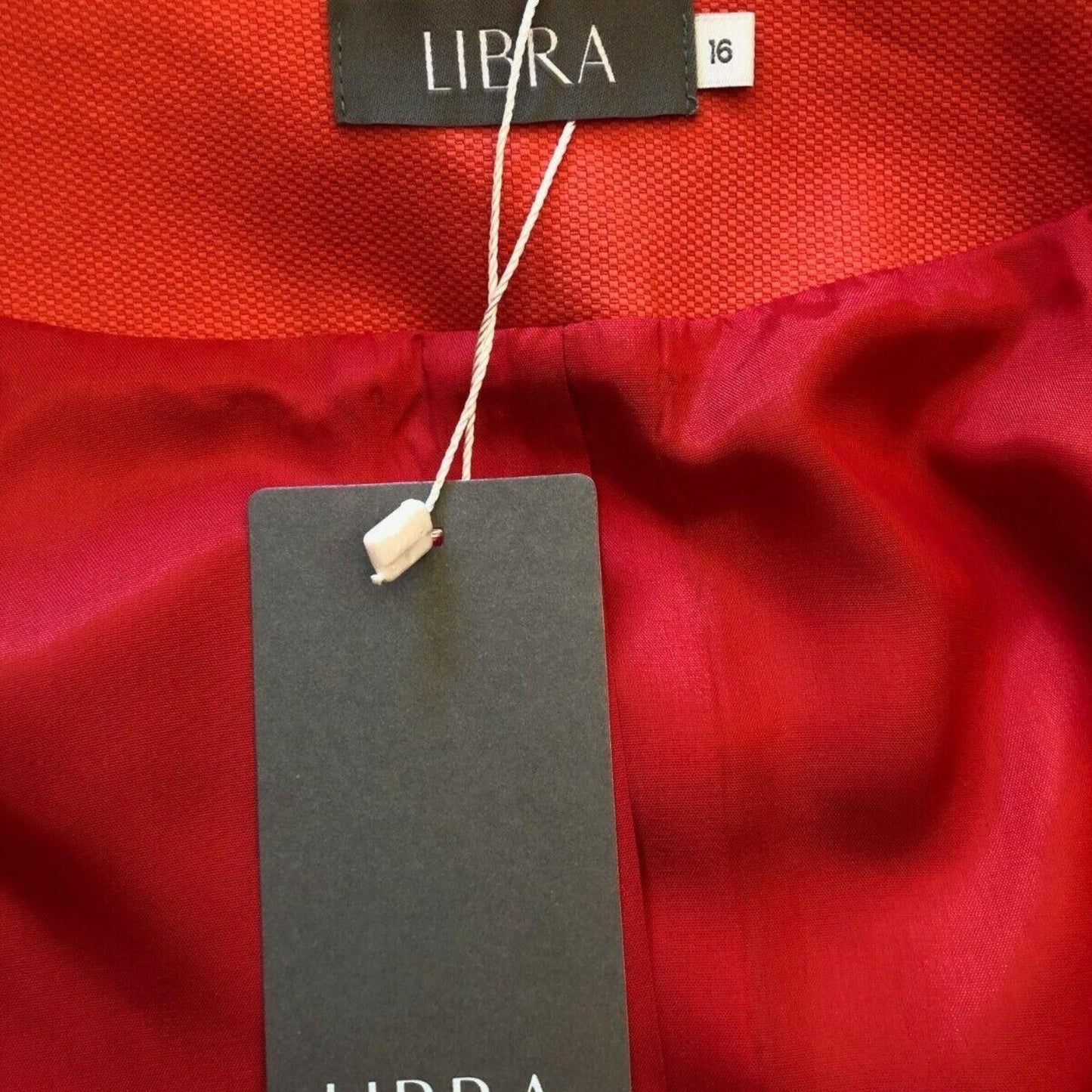 Timelessfashions Libra coral short formal jacket, 97% cotton, 3% elastane. Ideal for formal events or smart casual wear.