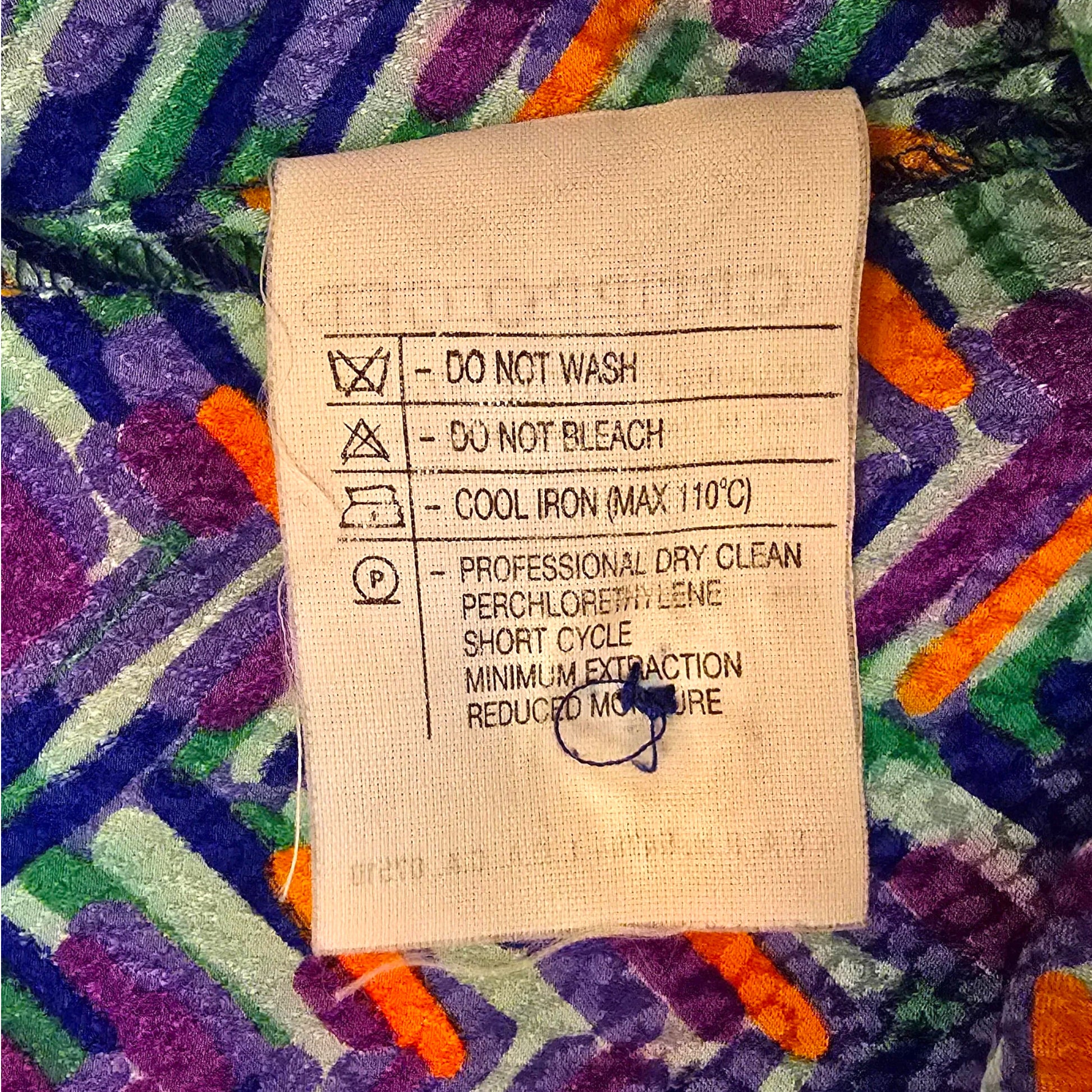 Valentino Miss V Vintage Silk Multicoloured Blouse UK 10 US 6 EU 38 IT 44 - Timelessfashions