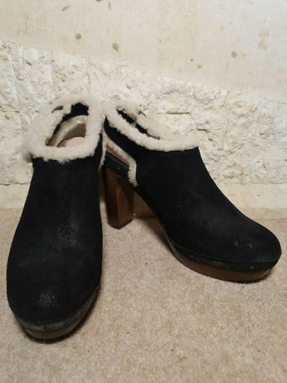 Gerard Darel Ladies Black Suede Sheepskin Mules Clogs Shoes UK 7 US 9 EU 40 Timeless Fashions