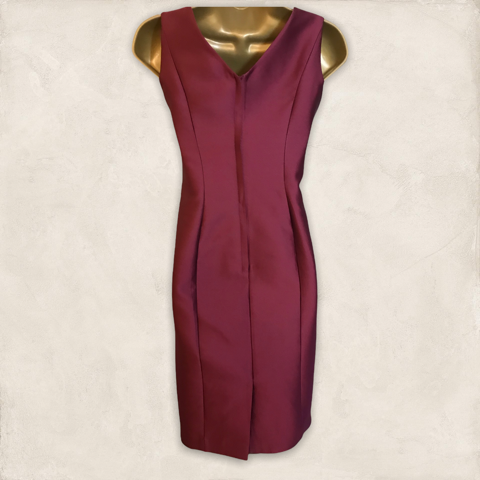 Veni Infantino for Ronald Joyce Women's Claret Satin Pencil Dress UK 8 US 4 EU 36 IT 40 Timeless Fashions